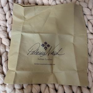 Patricia Nash dust bag